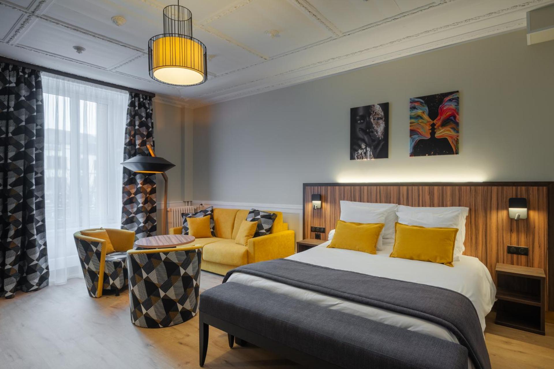 Hotel Des XII Apotres & De La Cle Des Champs Contrexéville Zewnętrze zdjęcie