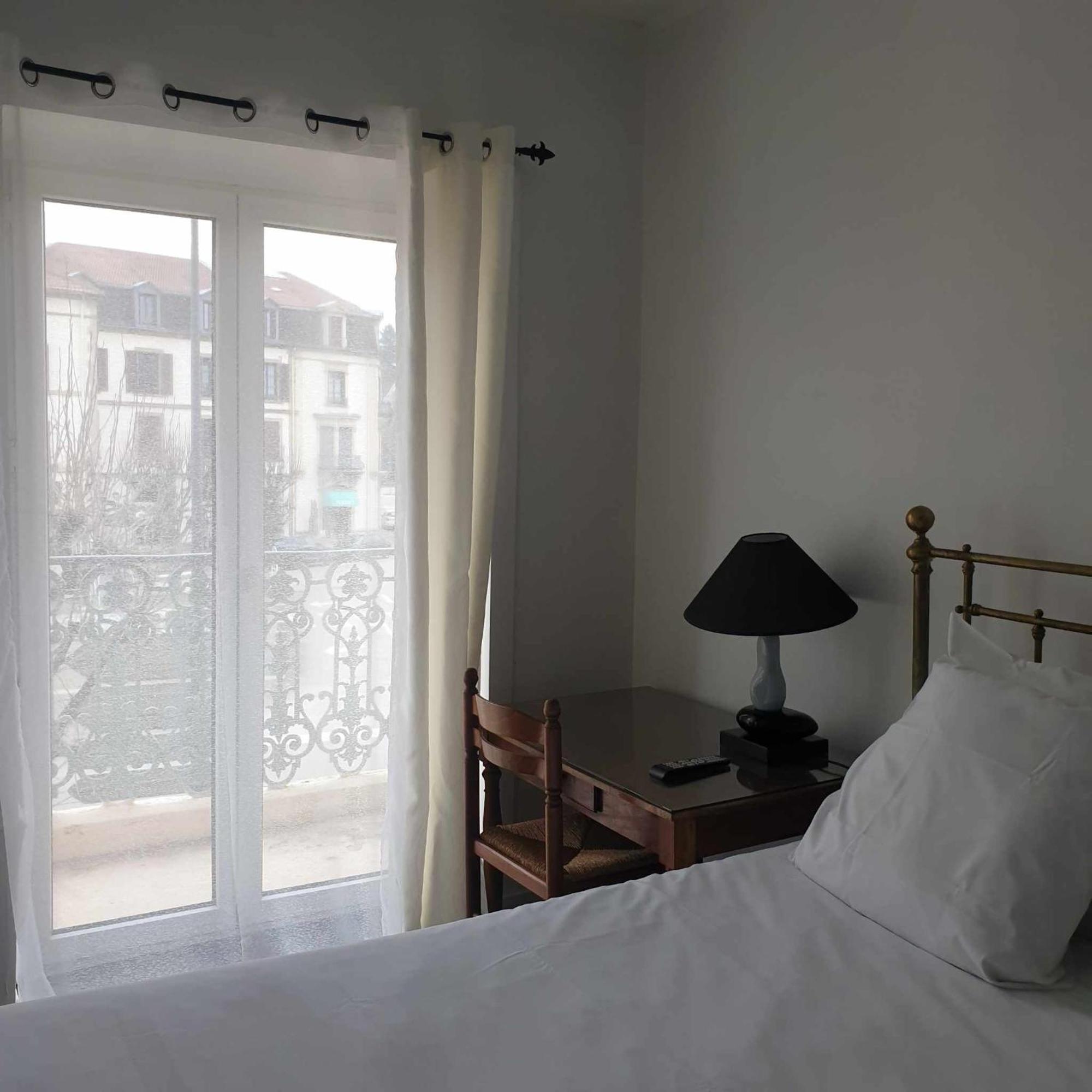 Hotel Des XII Apotres & De La Cle Des Champs Contrexéville Zewnętrze zdjęcie